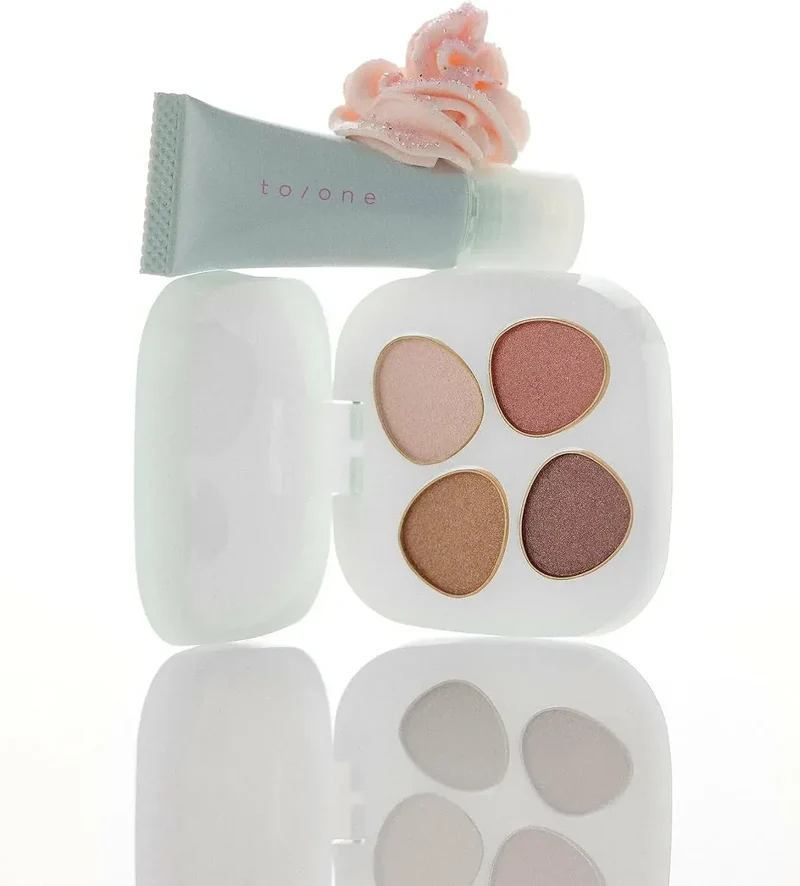 to/one One Heavenly Sweets Eye Lip Balm Holiday Set 0.09/0.2 oz