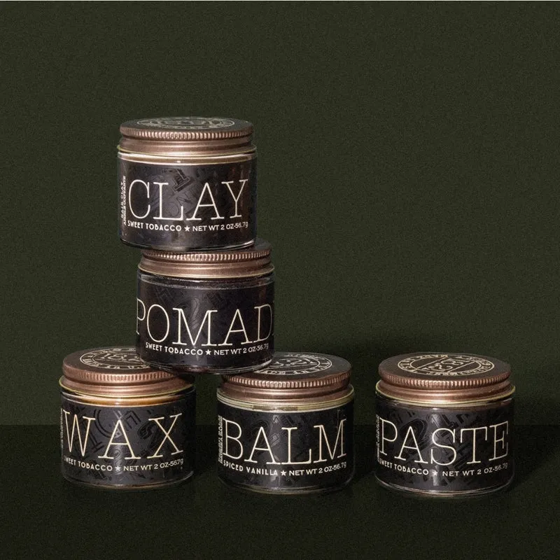Pommade "Sweet Tobacco Hair Pomade" - Tenue moyenne, brillance élevé (56.7g/2.0oz)