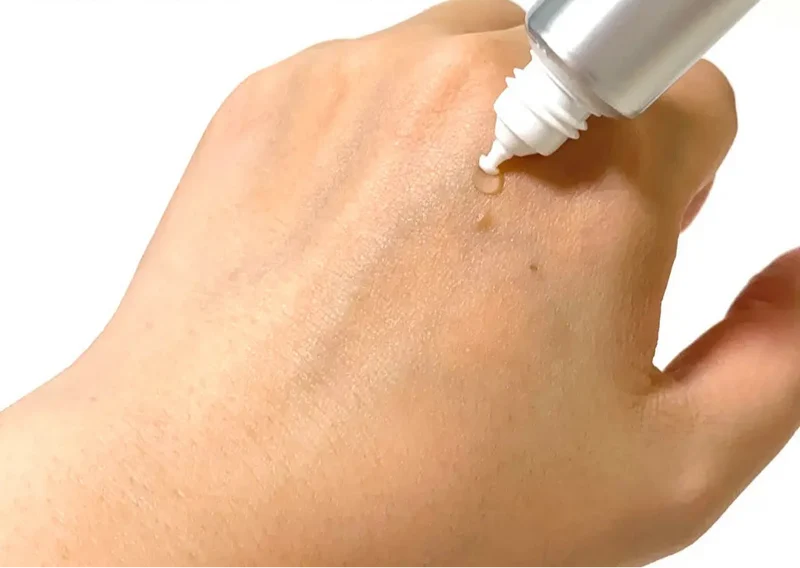 Rohto Melano CC Intensive Anti-Spot Essence 20ml