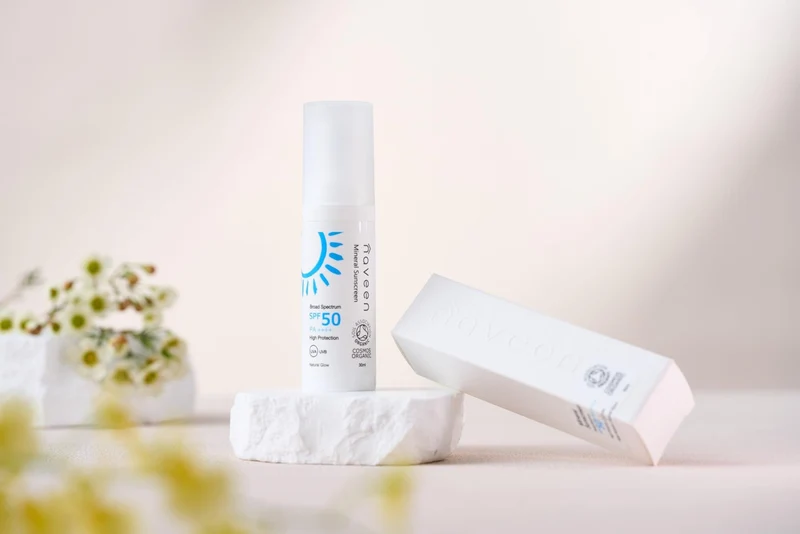 NAVEEN Mineral Sunscreen Primer SPF50 30ml Face & Body Waterproof NE8825