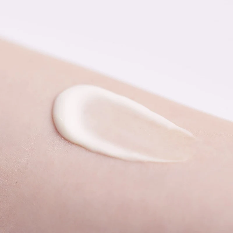 Chifure Essential Cream Refill 30G - Hydrating Skincare Solution