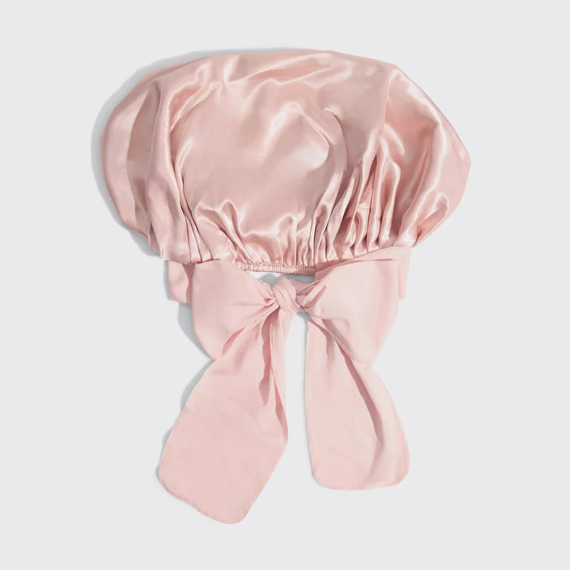 Bonnet oversize en satin réglable
