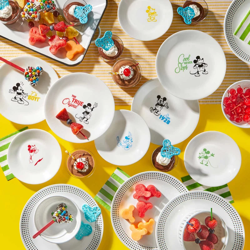 CORELLE x DISNEY - Service de Vaisselle de 16 Pièces Mickey & Amis