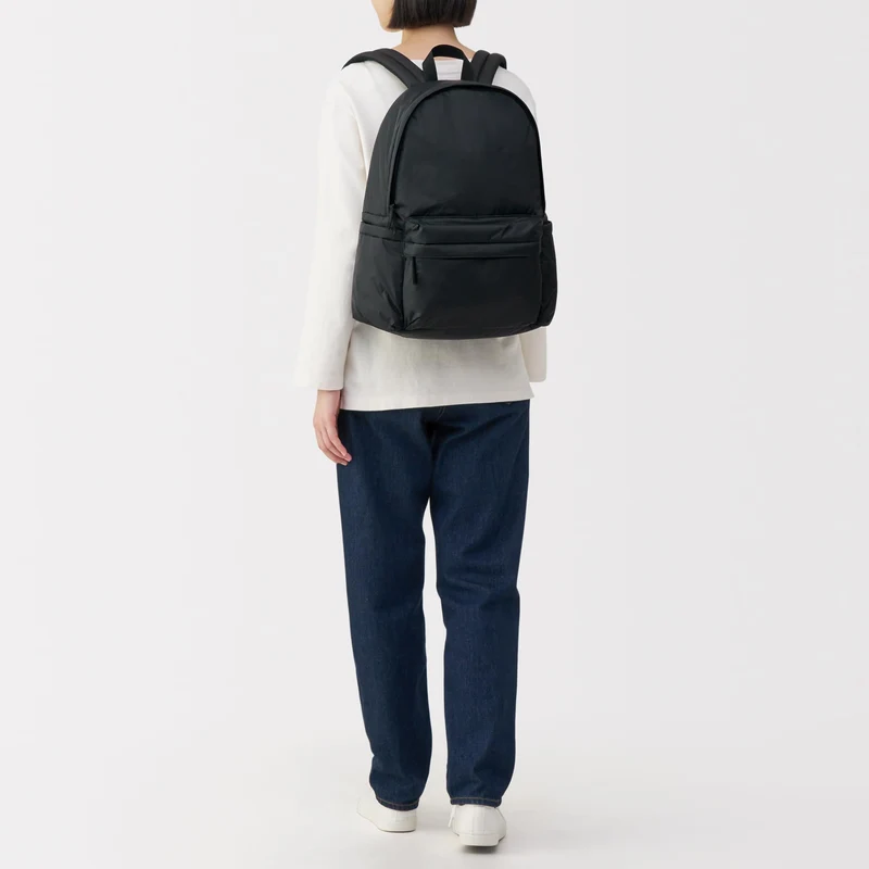 MUJI Water-Repellent Padded Backpack Shoulder-Relief Unisex Adult Black