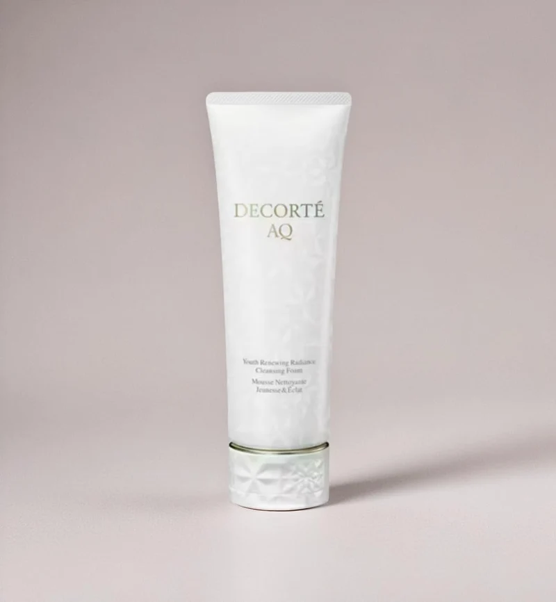 COSME DECORTÉ AQ Radiance Airy Cream Face Wash 125g