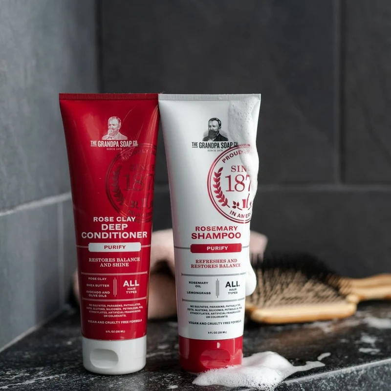 Shampoing "Rosemary Purify" rafraîchit et rétablit l'équilibre - Pour tous types de cheveux (235ml/8.0oz)