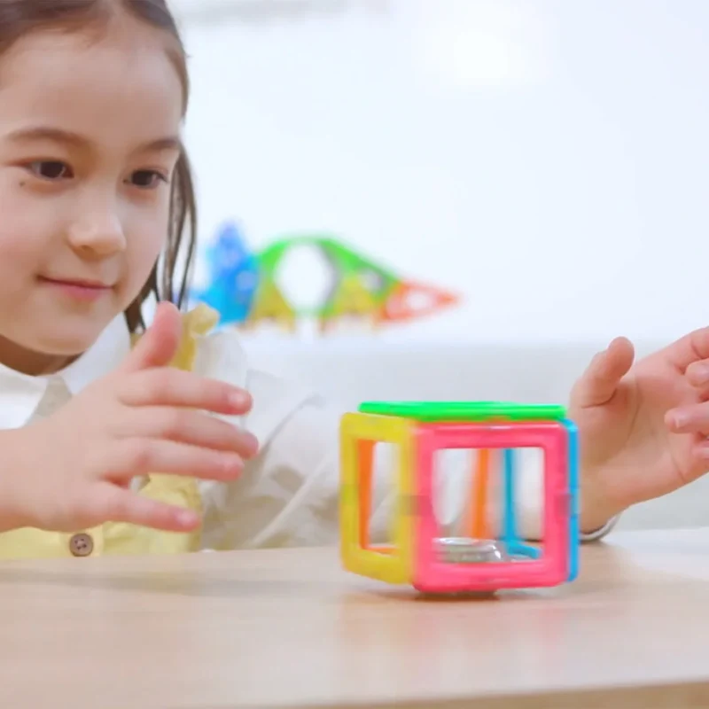 MAGFORMERS - Jeu de Construction Magnétique de 122 Pièces