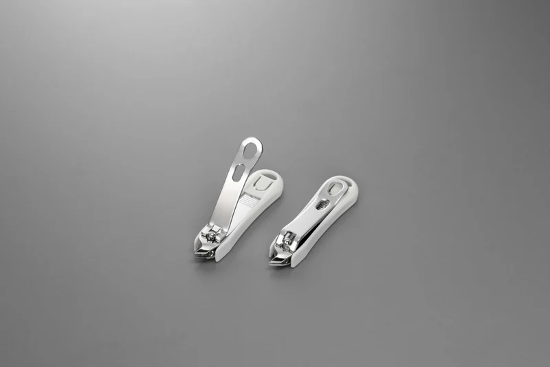 Sakamuke Kiri Nail File with White Handle SE-033 White