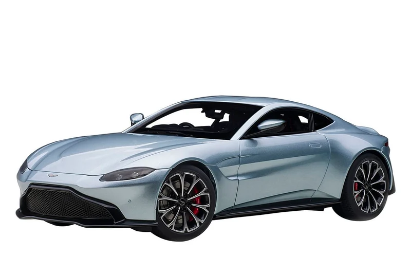 Autoart 1/18 Aston Martin Vantage 70276 Silver