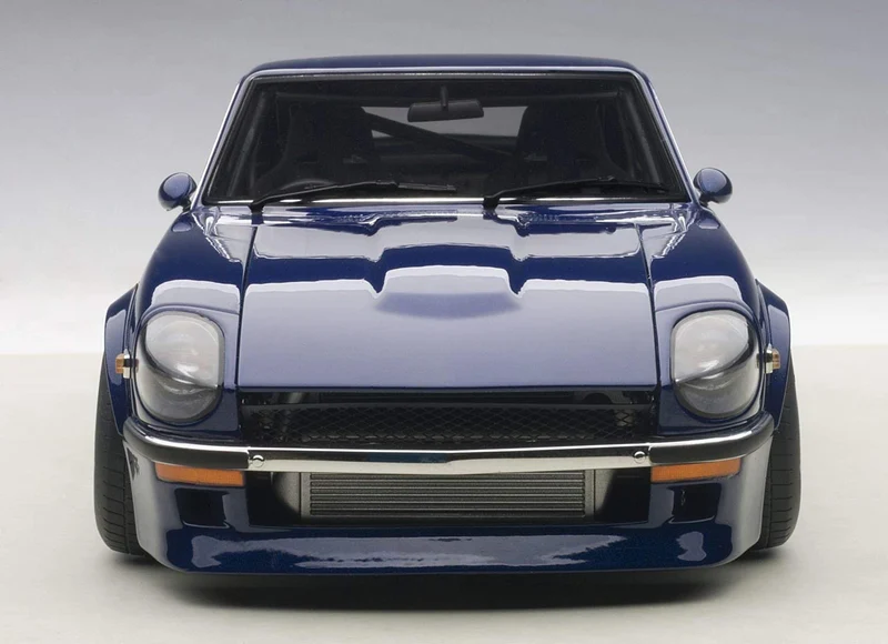 Autoart 1/18 Nissan Fairlady Z S30 Devil's Z