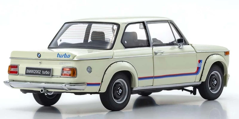 Kyosho 1/18 BMW 2002 Turbo Ks08544W White