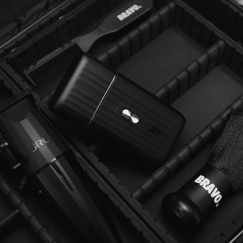 Rasoir avec ou sans fil "Onyx SF SH2301 Pro-Shaver" avec moteur haute puissance de 8000 tr/min - Noir