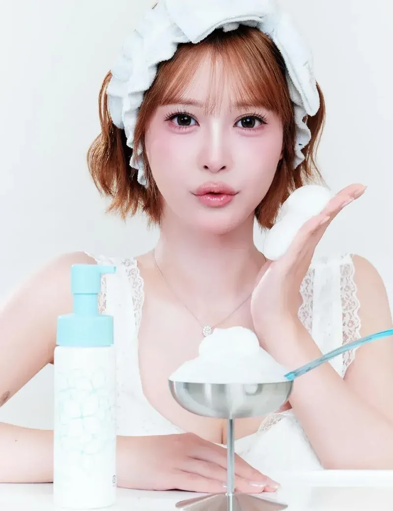 Dr Baby Moisture Wash Foaming Cleanser Hypoallergenic CICA 200ml