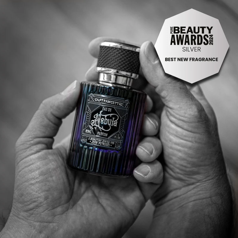Eau de parfum Nebula par John Petrucci