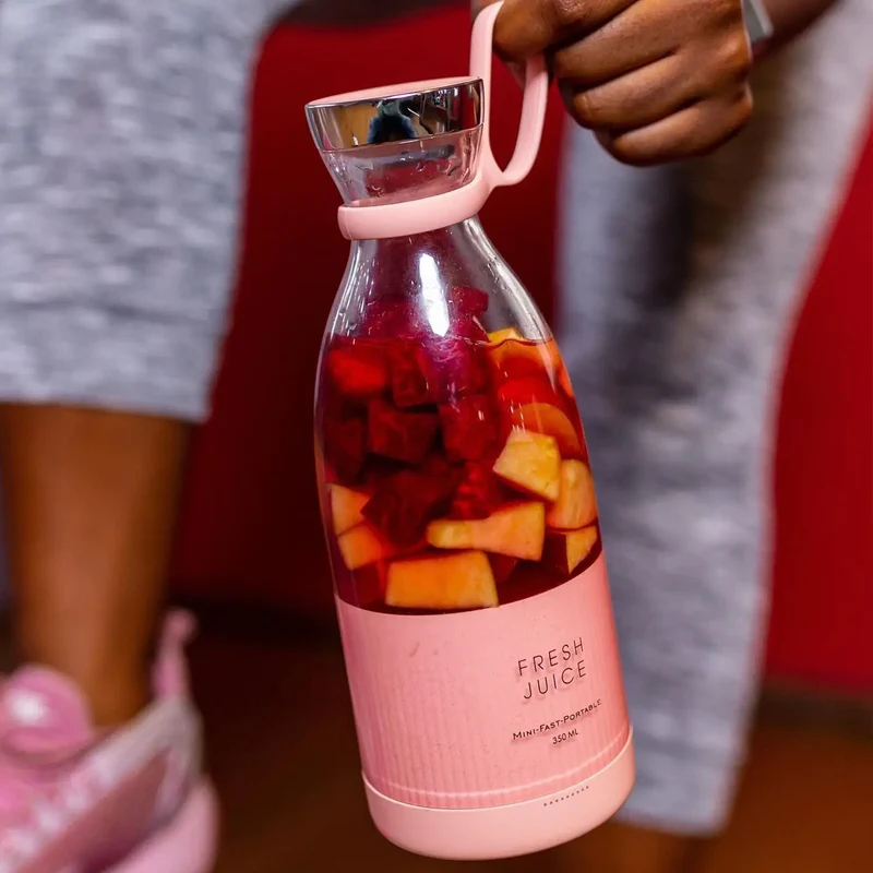 Frullatore Portatile per Ogni Occasione - SmoothEase