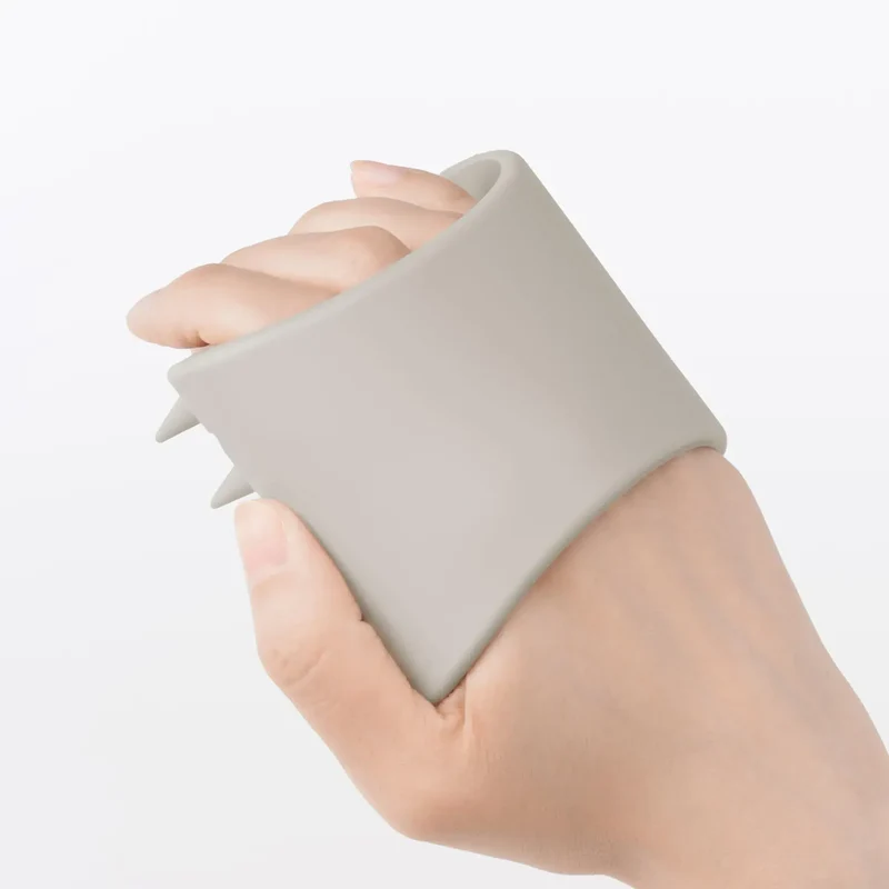 Muji Silicone Scalp Massage Shampoo Brush for Hair Care