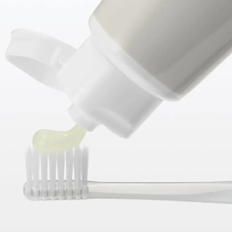 Muji Medicinal Whitening Toothpaste for Dental Care 100g