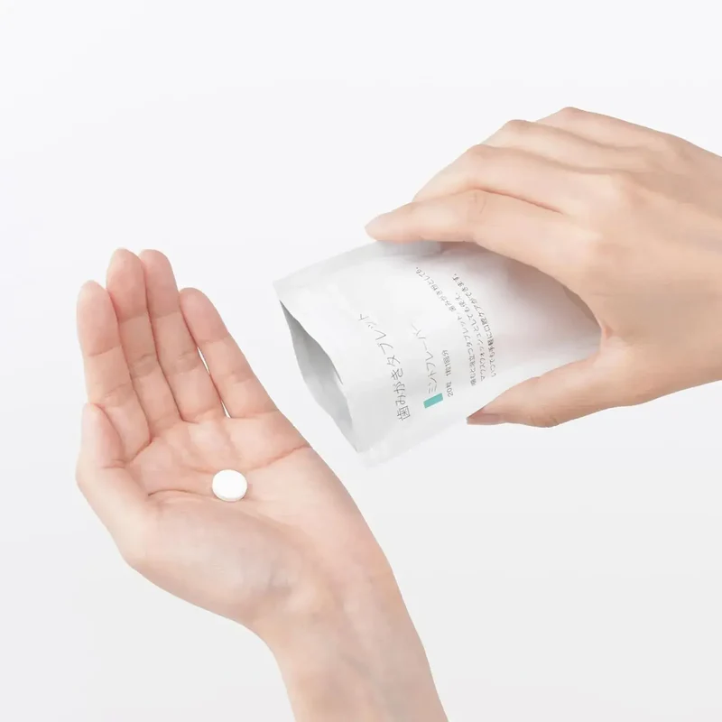 Muji Teeth Whitening Tablets with Refreshing Mint Flavor 20