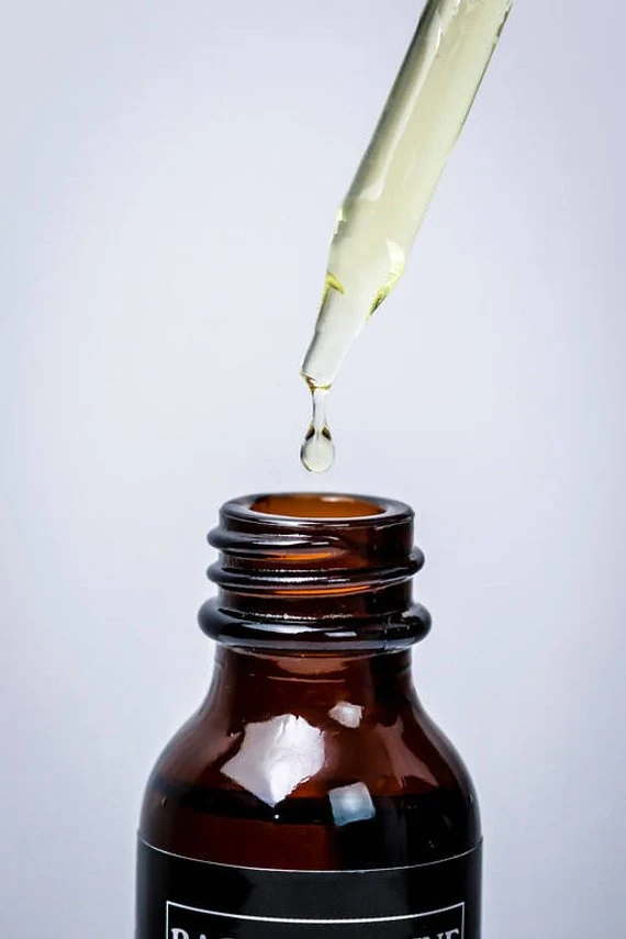 Huile à barbe fortifiante "L'originale" (30ml/1.0oz)