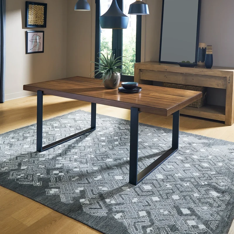 UNIVERSAL BROADMOORE FURNITURE - Table de Salle à Manger