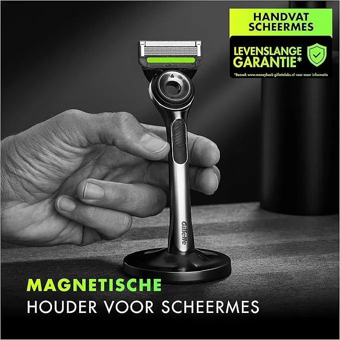 GilletteLabs With Exfoliating Bar Scheersysteem, 1 Handvat - 5 Navulmesje, Inclusief Reisetui En Premium Magnetische Houder, Van Gillette