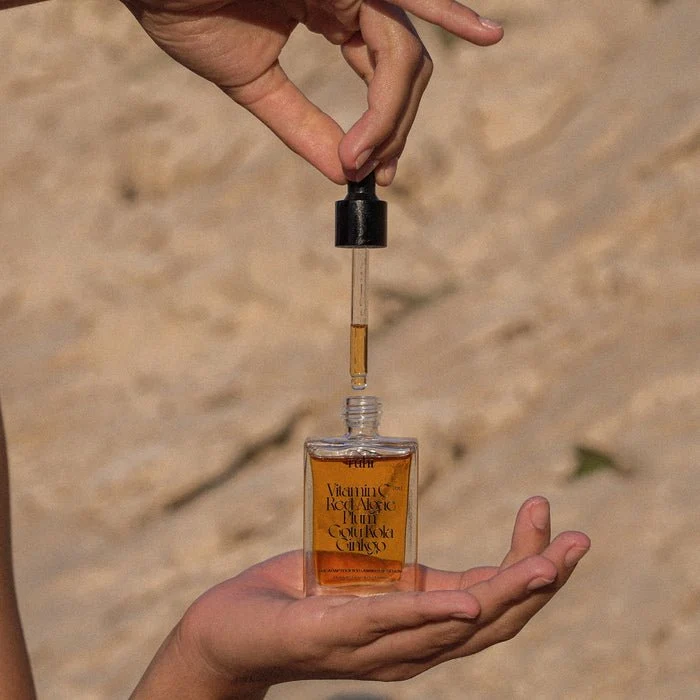 The Adaptogen Vitamin C Oil Serum