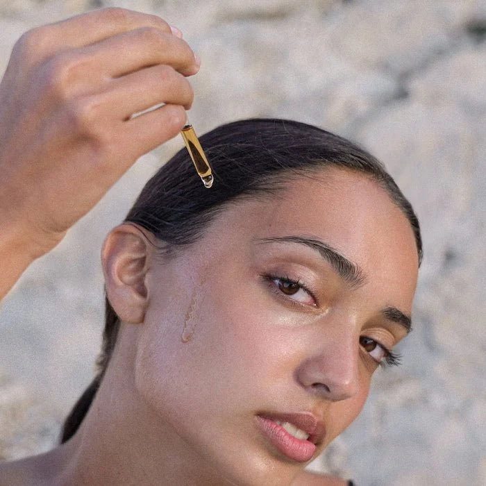 The Adaptogen Vitamin C Oil Serum